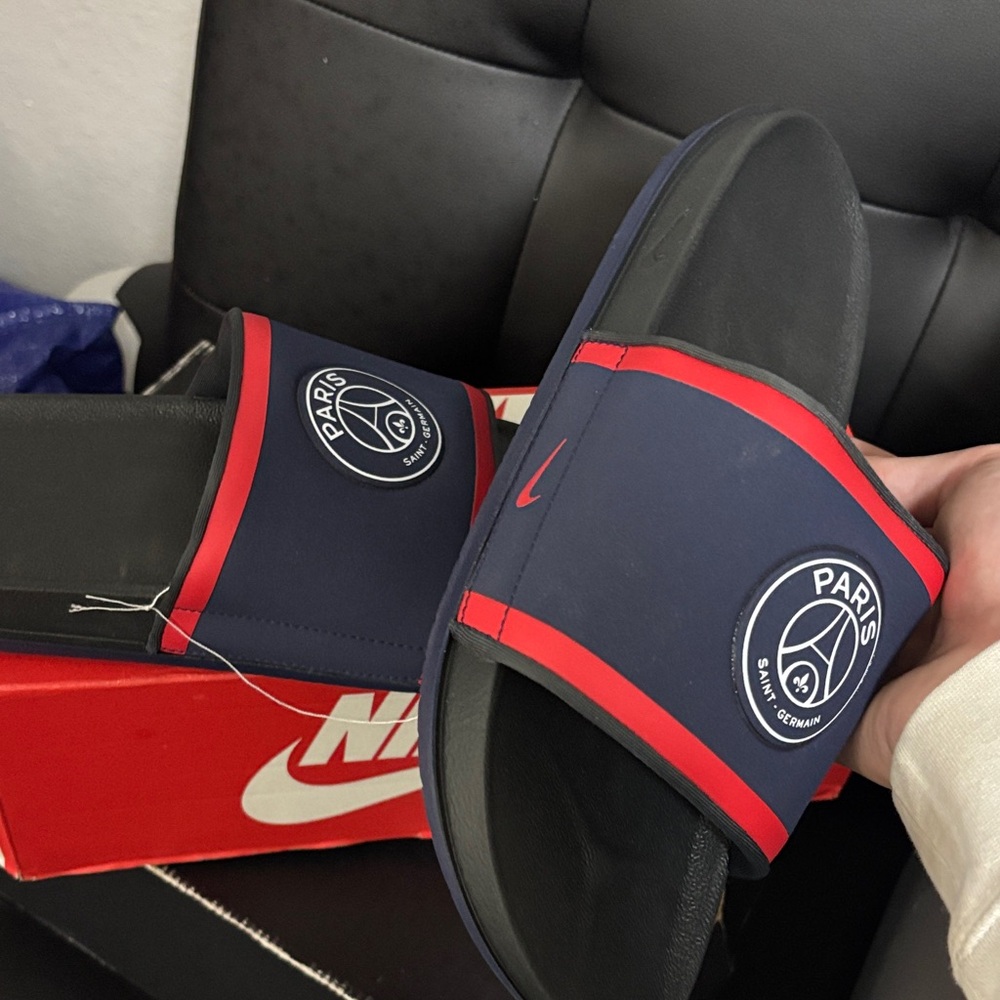 Brand new Nike PSG Men's Slide Sandals - Black and Red